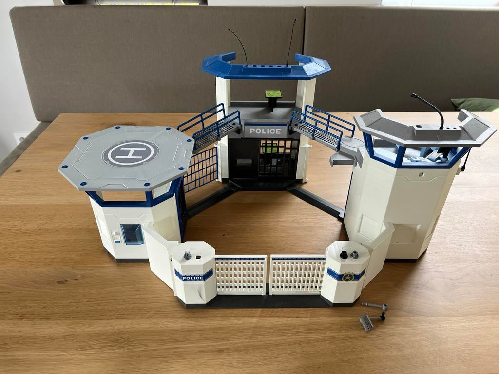 Playmobil City Action Politiebureau - Zoals op de foto, Ophalen of Verzenden, Gebruikt, Los playmobil