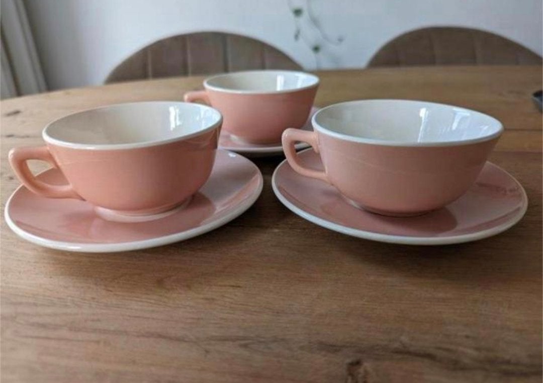 Villeroy & Boch kleurrijke kop & schotel set – France–Saar, Ophalen of Verzenden