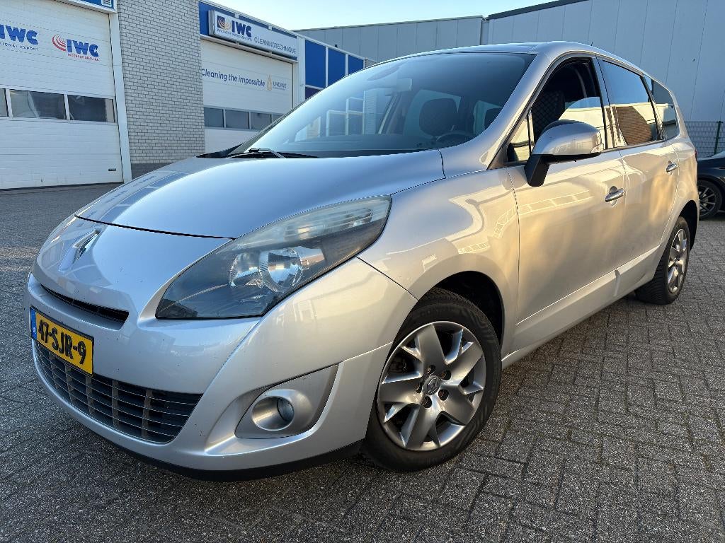 Renault Grand Scenic 1.4 TCe Parisienne Panoramadak Trekhaak, Voorwielaandrijving, Handgeschakeld, 1395 kg, 1300 kg