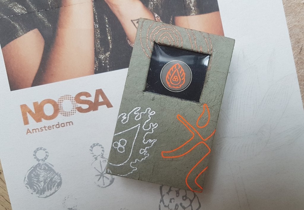 Noosa Amsterdam Ka Chunk Oranje in Giftbox 🔥🔥🔥, Sieraden, Tassen en Uiterlijk, Overige merken, Overige materialen, Verzenden