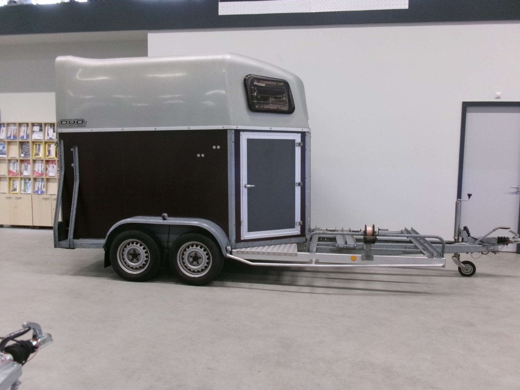 2 Paards trailer met koetsenframe. Böckmann. Bouwj: 2005, Gebruikt, Niet ingevuld, 2-paards trailer, Niet ingevuld