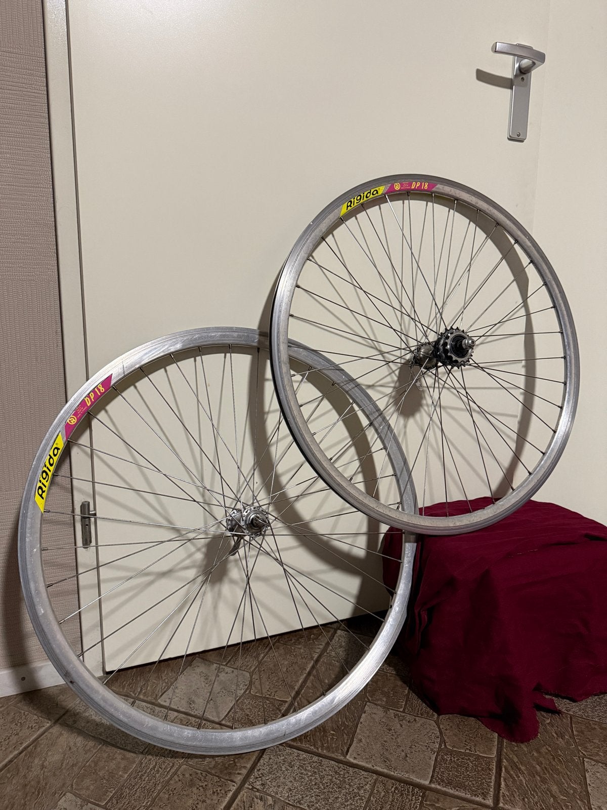 Vintage Campagnolo Record Rigida DP18 28” wielset racefiets, Wiel, Ophalen of Verzenden, Zo goed als nieuw, Aluminium