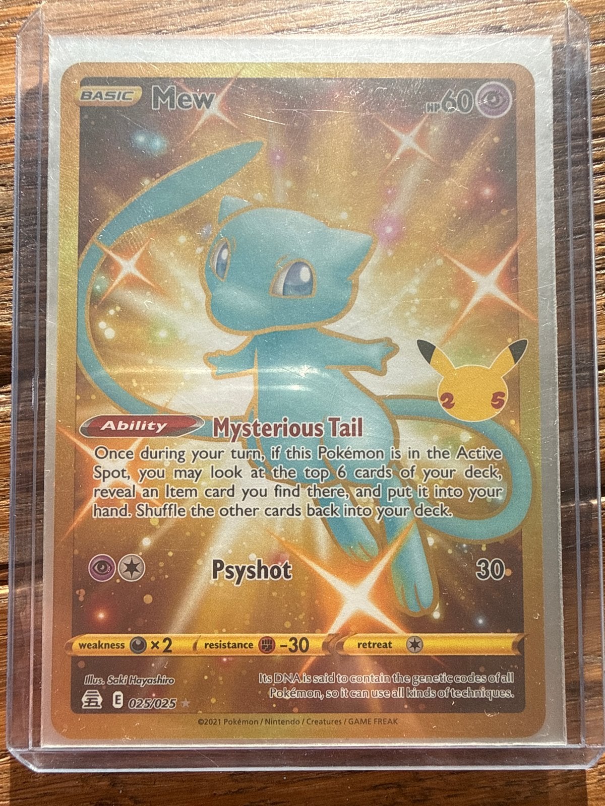 Pokémonkaart Mew 025/025 Celebrations Foil, Ophalen of Verzenden, Zo goed als nieuw, Losse kaart, Foil