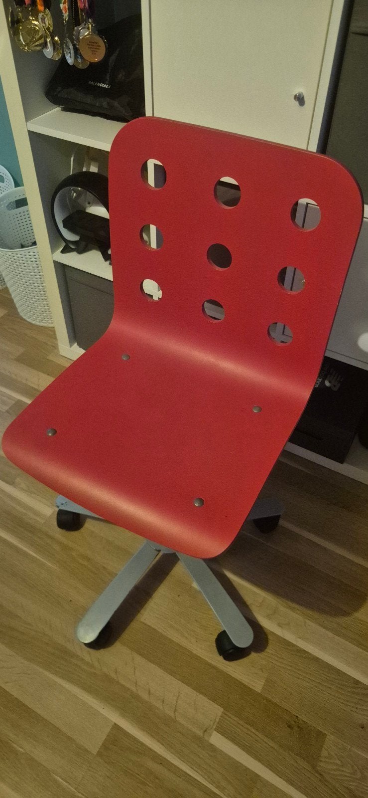 Rode Ikea bureaustoel, Huis en Inrichting, Ophalen, Gebruikt, Rood, Bureaustoel