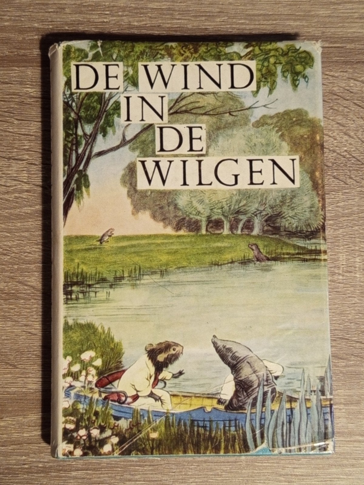 Vintage boek: De Wind in de Wilgen - Kenneth Grahame, Ophalen of Verzenden, Gelezen, Kenneth Grahame, Fictie algemeen