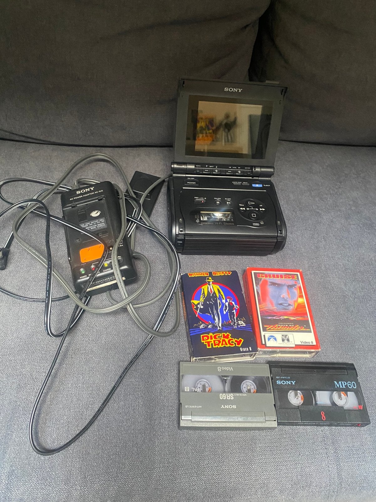 Video8 player sony GV S50 video walkman, Audio, Tv en Foto, Ophalen of Verzenden, Zo goed als nieuw
