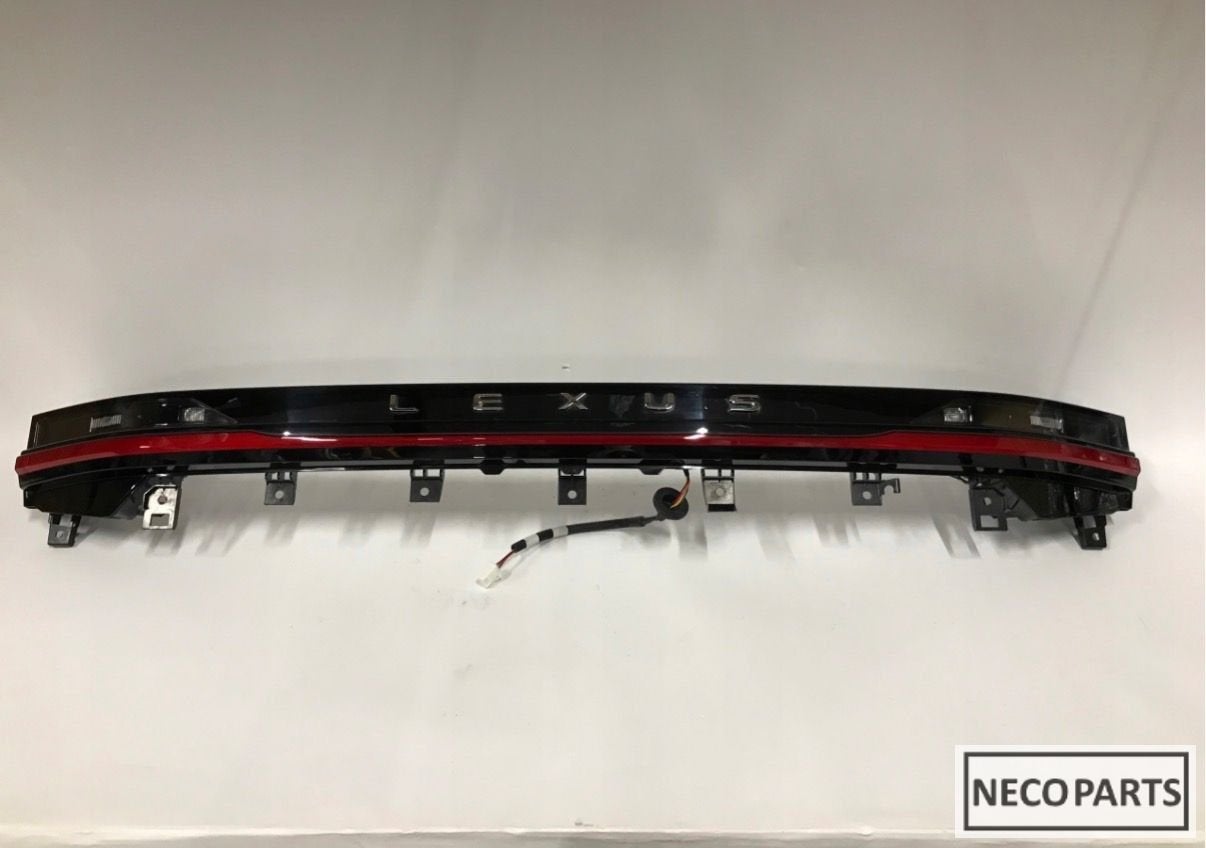 LEXUS RZ LED ACHTERLICHT ORIGINEEL ALLES LEVERBAAR!!!, Gebruikt, -, -, -