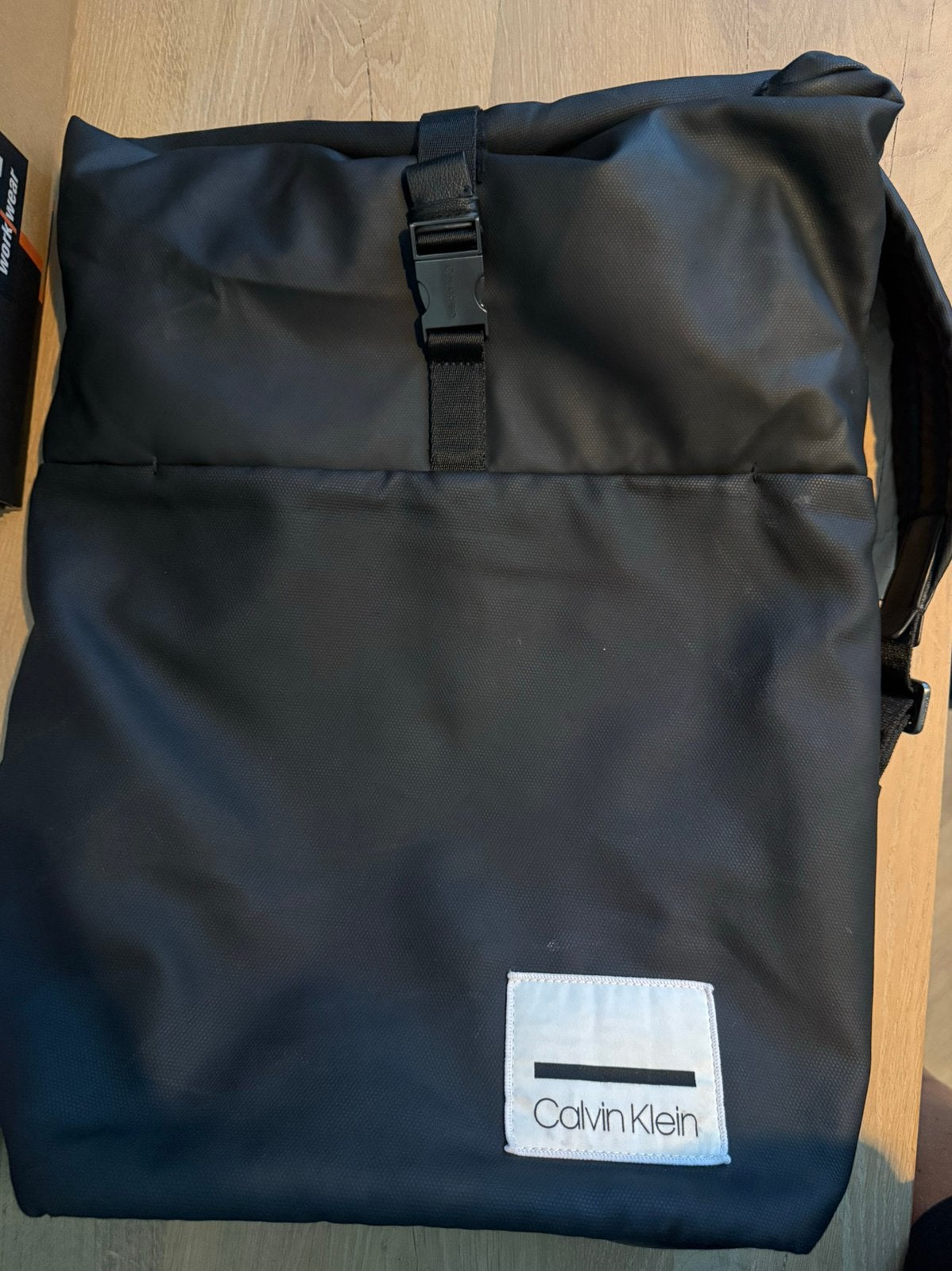 Calvin Klein zwarte rugzak / backpack – rolltop model, Verzenden, Zo goed als nieuw