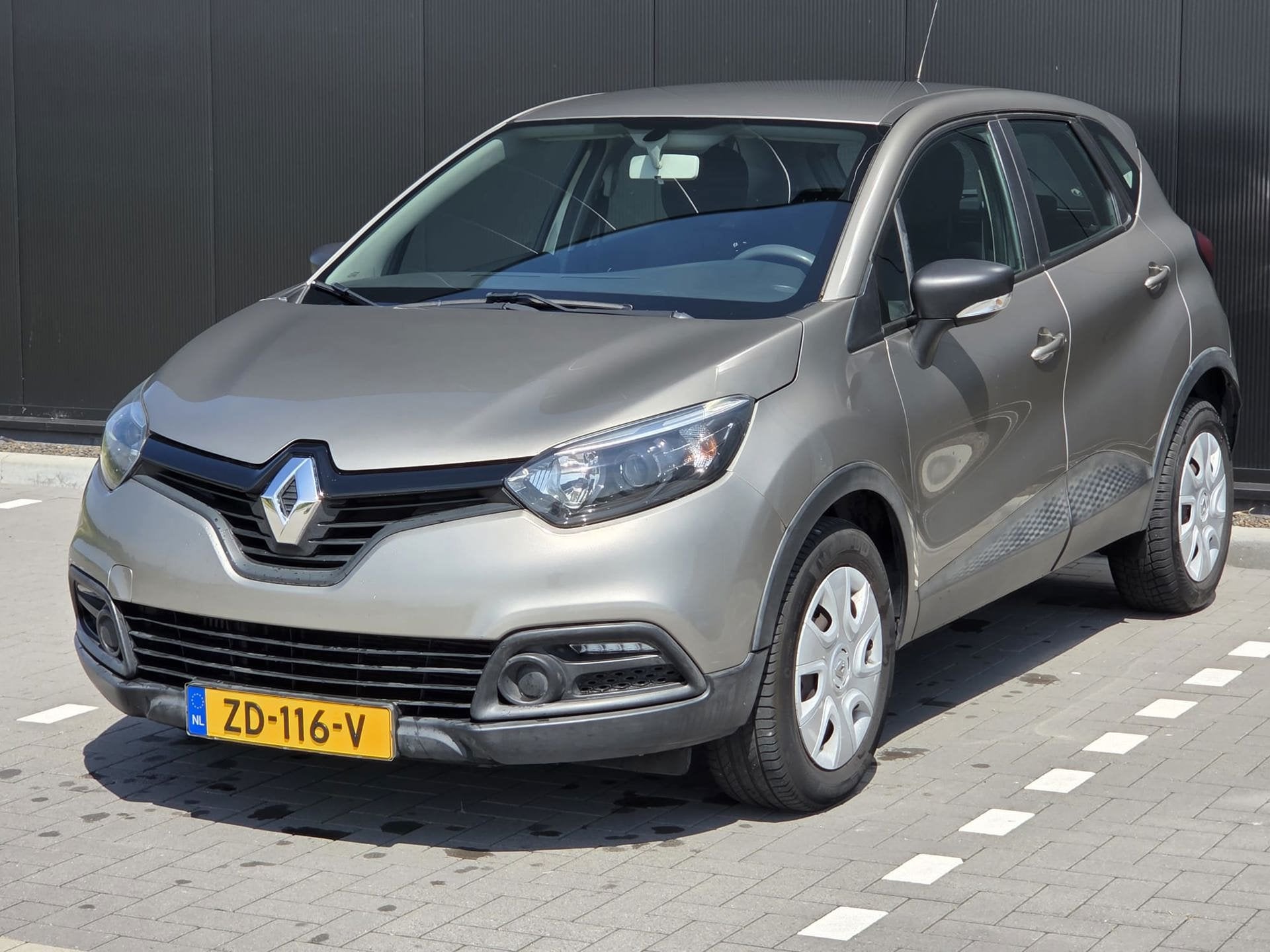 Renault Captur 0.9 TCe Barista Airco, Auto's, Voorwielaandrijving, 898 cc, Gebruikt, Euro 6