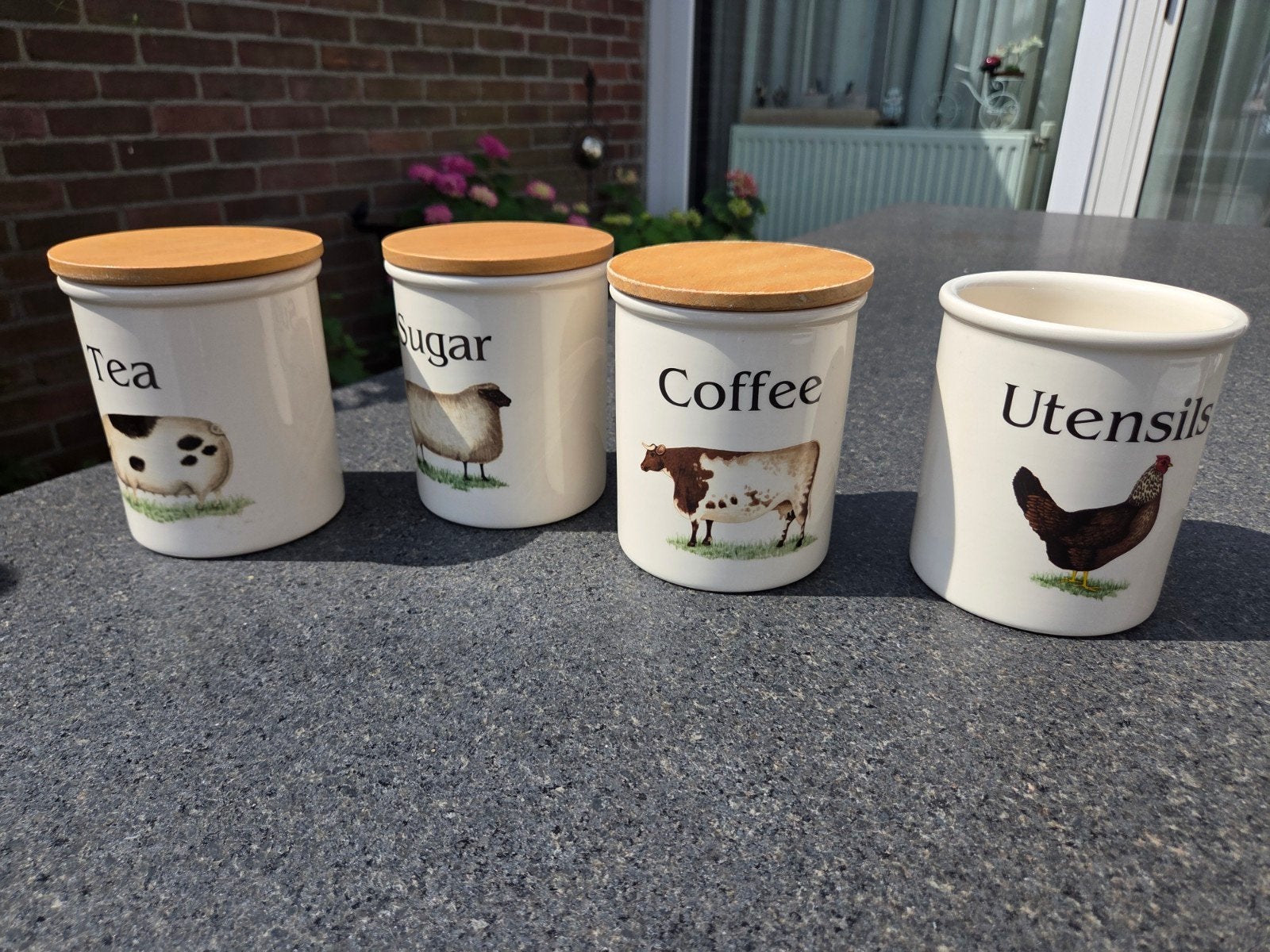 Cloverleaf Voorraadpotten Set - Thee, Suiker, Koffie en Ut., Ophalen of Verzenden, Zo goed als nieuw, Voorraadpot, Steen/keramiek