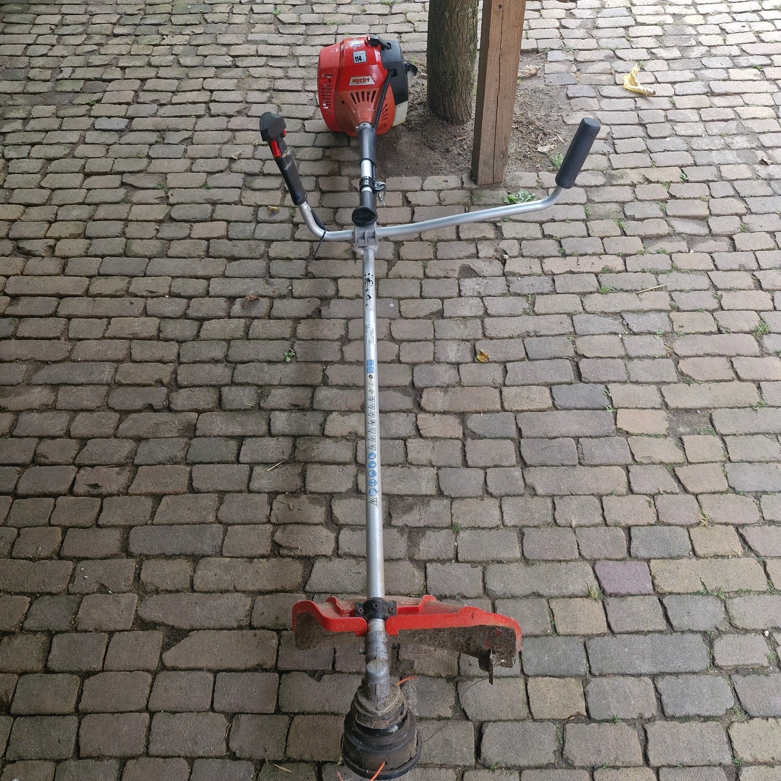 Hecht bosmaaier - Zeer goede conditie, compleet, Ophalen, Zo goed als nieuw, Benzine, Hecht