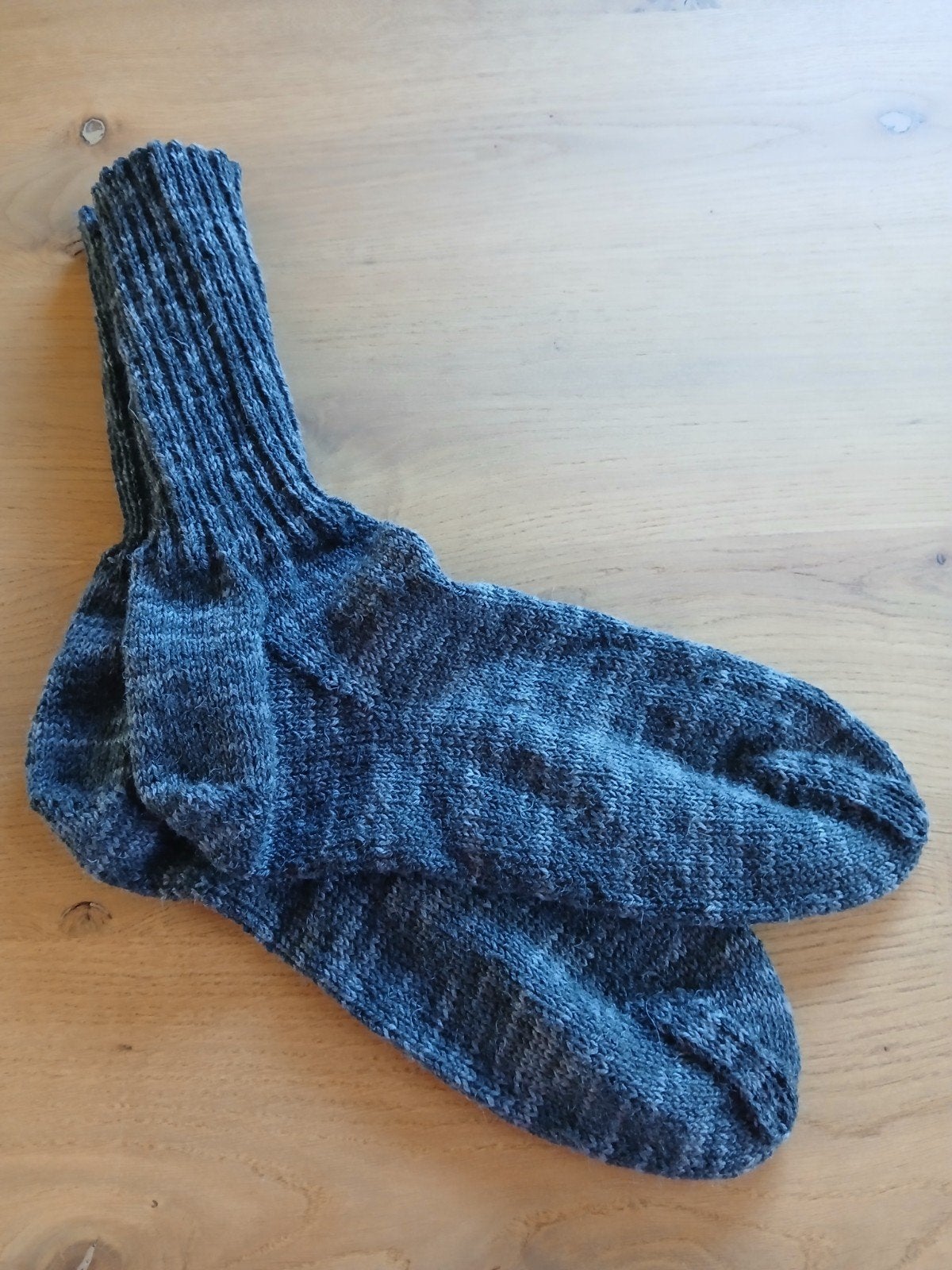 Gebreide sokken van sokkenwol. 75% wol. Maat 46/47, Verzenden, Nieuw, Maat 43 t/m 46, Overige kleuren