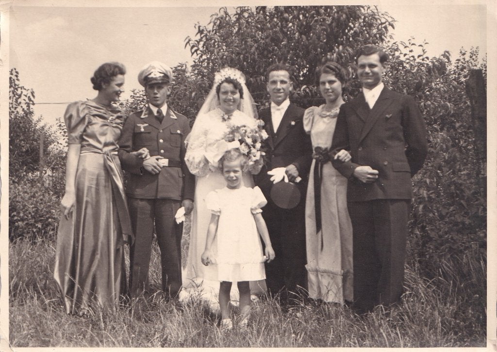 Originele WO2 Foto – Luftwaffe Militair bij Bruiloft, Verzamelen, Ophalen of Verzenden, Voor 1940, Zo goed als nieuw, Overige onderwerpen