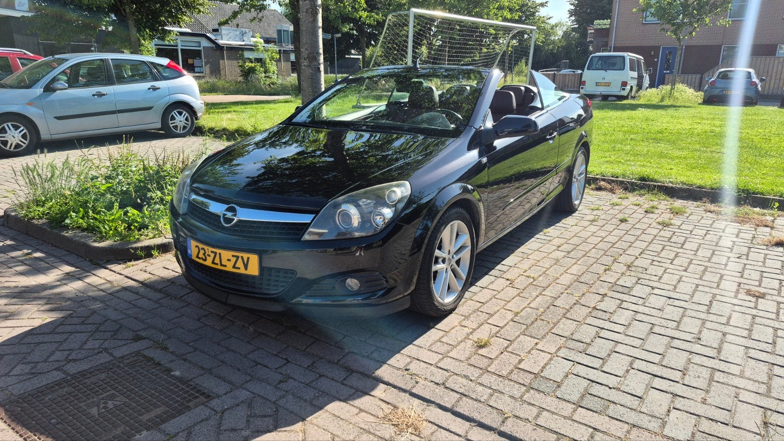 Opel Astra 1.8 16V Twintop AUT 2008 Zwart, Auto's, 4 cilinders, Cabriolet, 4 stoelen, 1796 cc