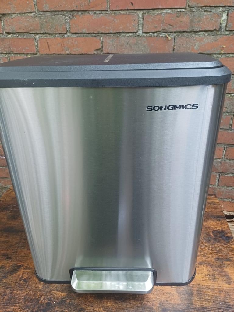 Songmics Prullenbak RVS met Pedaal - Retourpallet, Met pedaal, 50 tot 75 cm, Ophalen of Verzenden, Zo goed als nieuw