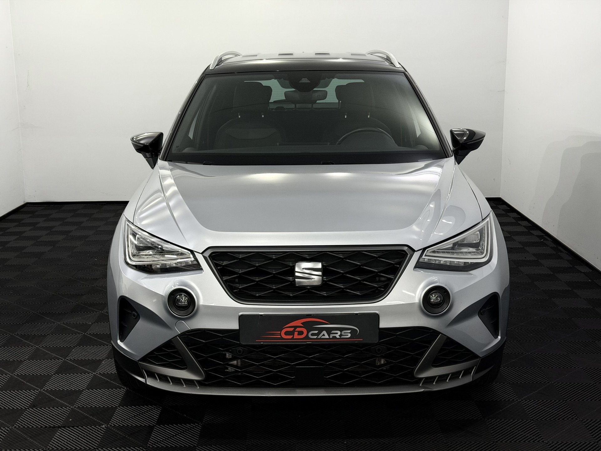 SEAT Arona 1.5 EcoTSI FR Style Business Connect Camera, Navi, Auto's, 1131 kg, Automatische klimaatregeling, Arona, 4 cilinders