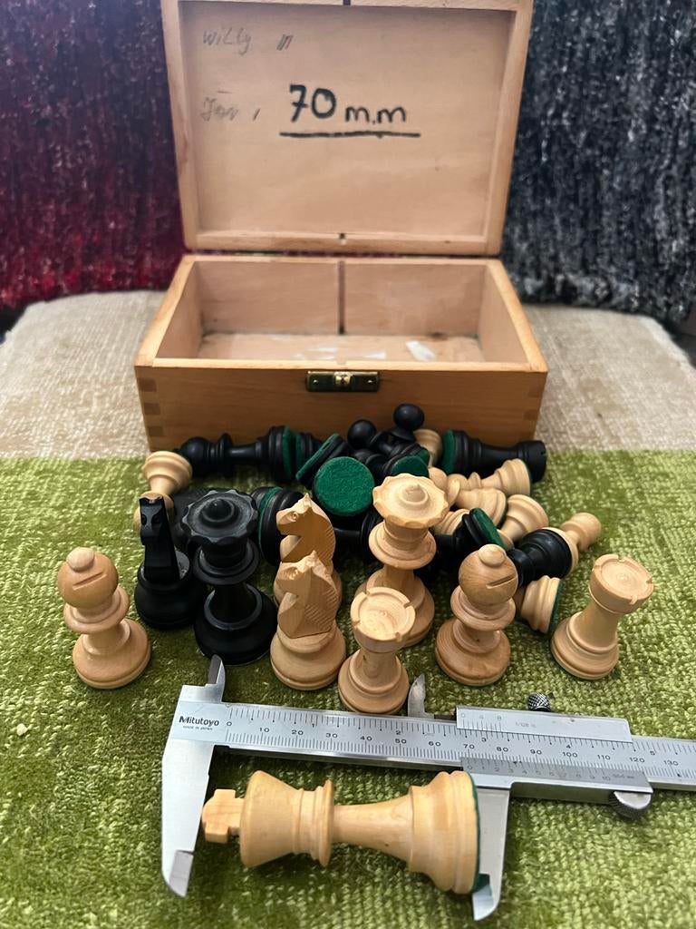 Vintage Chess Staunton Koninghoogte 70 mm, Hobby en Vrije tijd, Vijf spelers of meer, Ophalen of Verzenden, Gebruikt, Reisspel