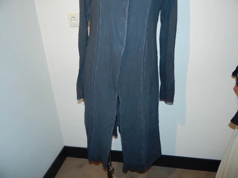Rundholz grijs lang vest blinde sluiting kraagje sier werk L, Verzenden, Maat 42/44 (L), Rundholz, Zo goed als nieuw