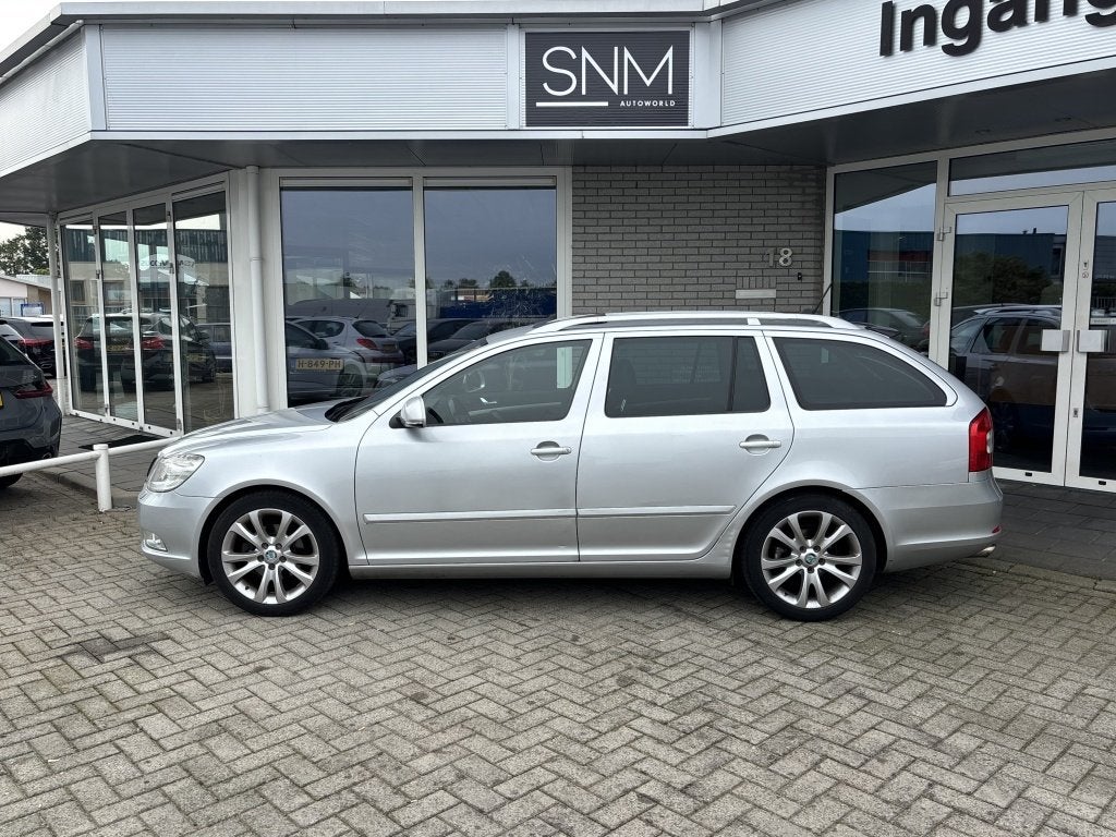 Skoda Octavia Combi 1.2 TSI Elegance Bns (bj 2011), Auto's, Automaat, Euro 5, Gebruikt, 4 cilinders