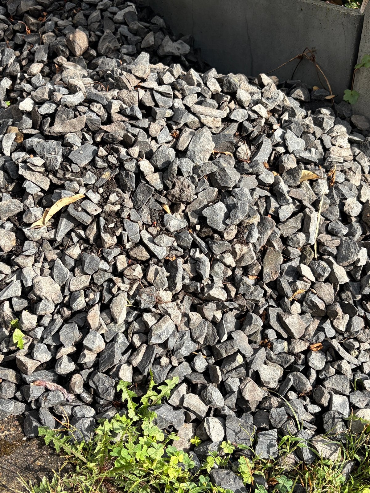 Gratis op te halen: blauw / grijs split, Tuin en Terras, Grind, Keien en Split, Ophalen, Overige materialen, Gebruikt, Split