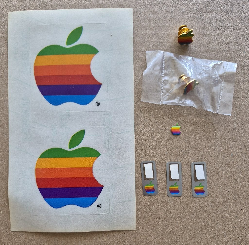 Vintage Apple memorabilia, Computers en Software, Overige Computers en Software, Ophalen of Verzenden, Zo goed als nieuw