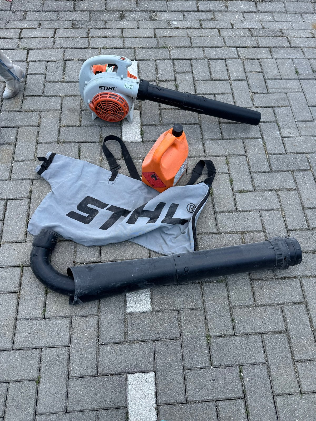 Stihl SH 56/C Benzine Bladblazer en Bladzuiger, Ophalen, Benzine, Gebruikt, Handgedragen