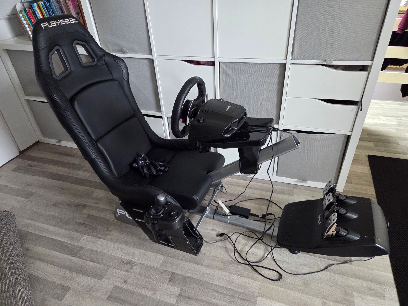 Logitech G29 racestuur, pedalen en shifter met Playseat, Ophalen, Racestuur, Gebruikt, Force feedback