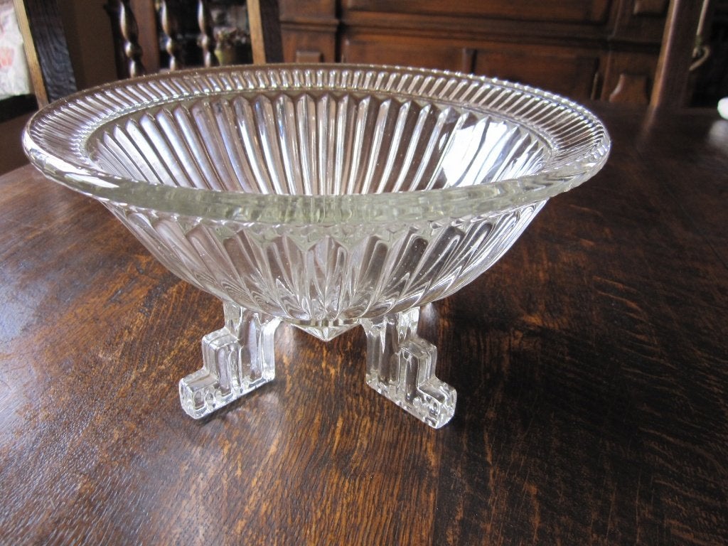 Art deco glass footed bowl - coupe Libochovice 1930, Verzenden