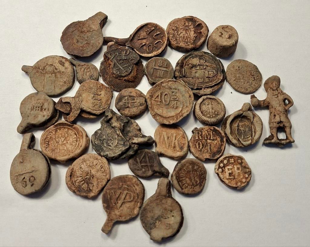 Bodemvondsten zegelloodjes, mooi lot loodjes, Ophalen of Verzenden, Buitenland, Munten