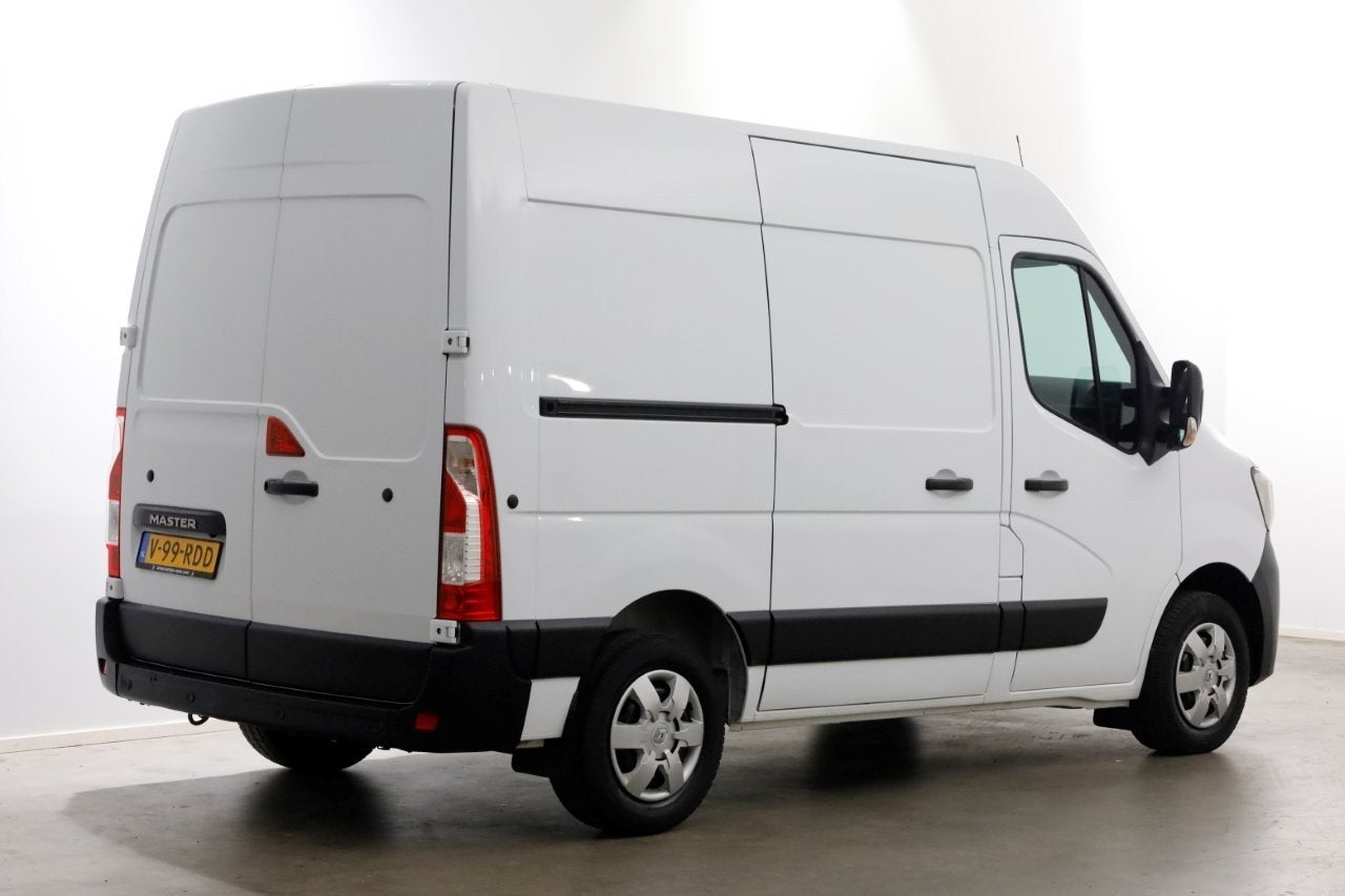 Renault Master T33 2.3 dCi 150pk L1H2 Automaat Energy Comfor, Auto's, Gebruikt, Euro 6, 4 cilinders, 150 pk