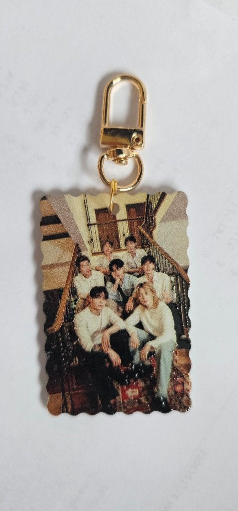 BTS Sleutelhanger - Groepsfoto, Ophalen of Verzenden, Nieuw, Merk