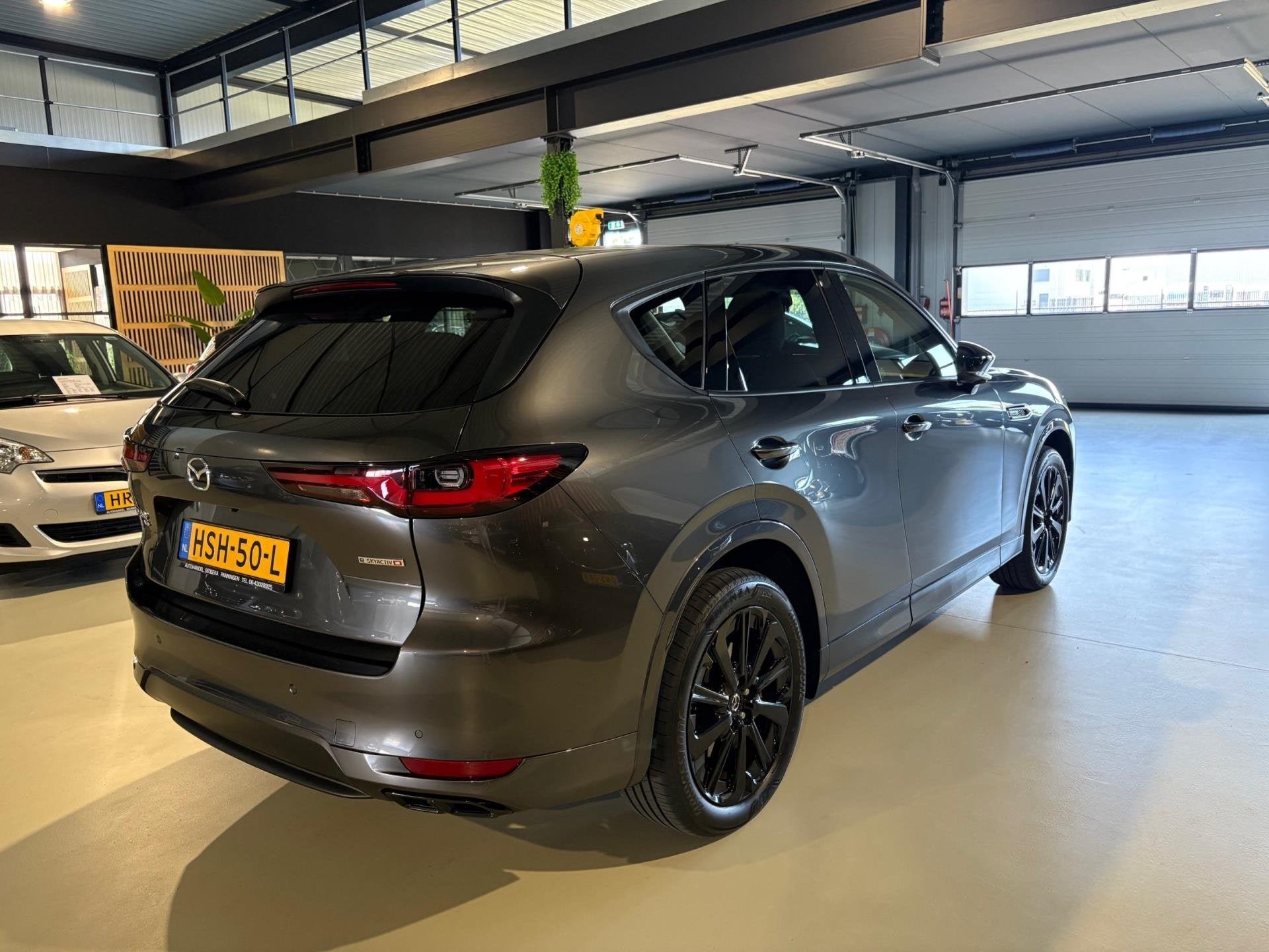 Mazda CX-60 3.3 e-Skyactiv D Homura AWD, Auto's, Mazda, Dealer onderhouden, Gebruikt, 254 pk, Leder