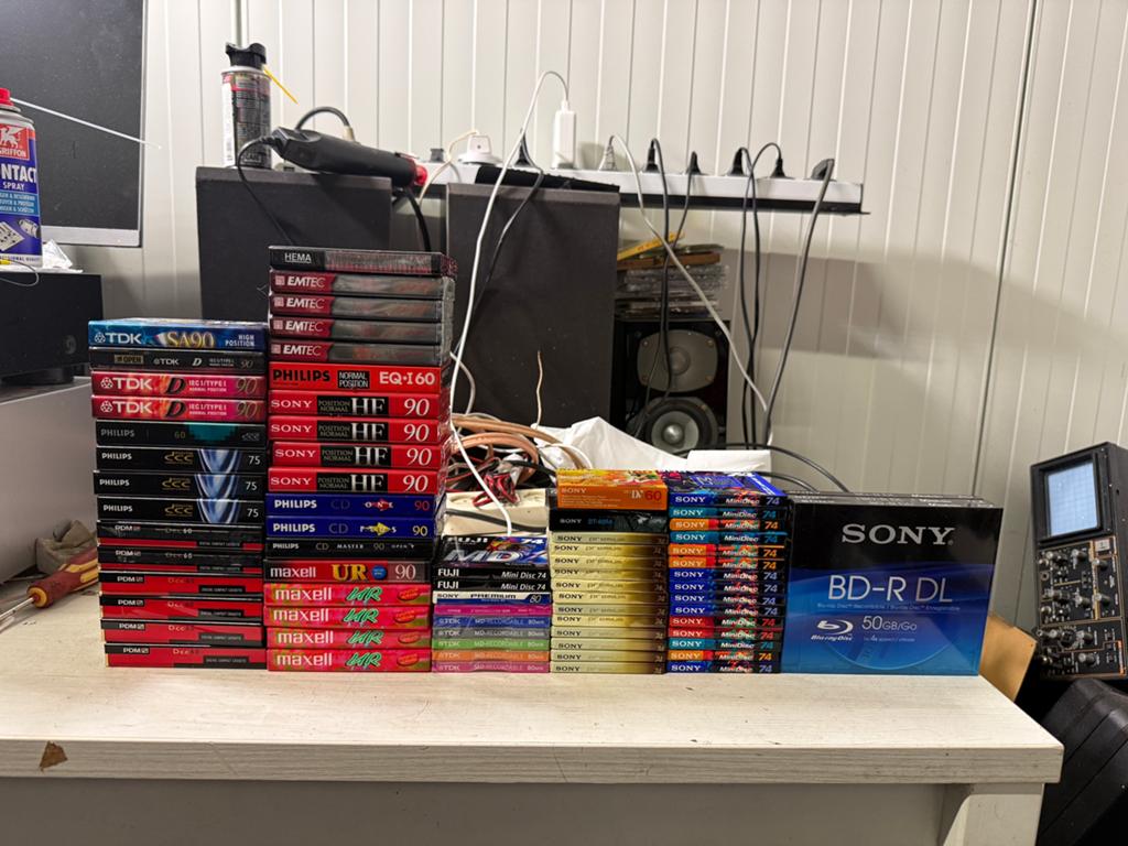 Grote partij Minidisks & bandjes, Cd's en Dvd's, Cassettebandjes, 2 t/m 25 bandjes, Overige genres, Sony, Ophalen of Verzenden
