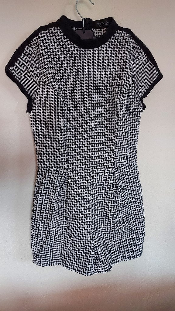 Topshop Pied de Poule. Jumpsuit, korte broekpak mt 34, Kleding | Dames, Overige typen, Zwart, Topshop, Ophalen of Verzenden