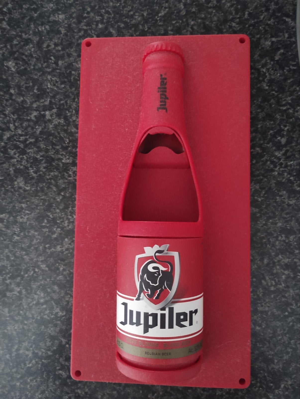 Jupiler Flesopener met Magneet - Wandmodel, Ophalen of Verzenden, Zo goed als nieuw, Flesopener, Jupiler