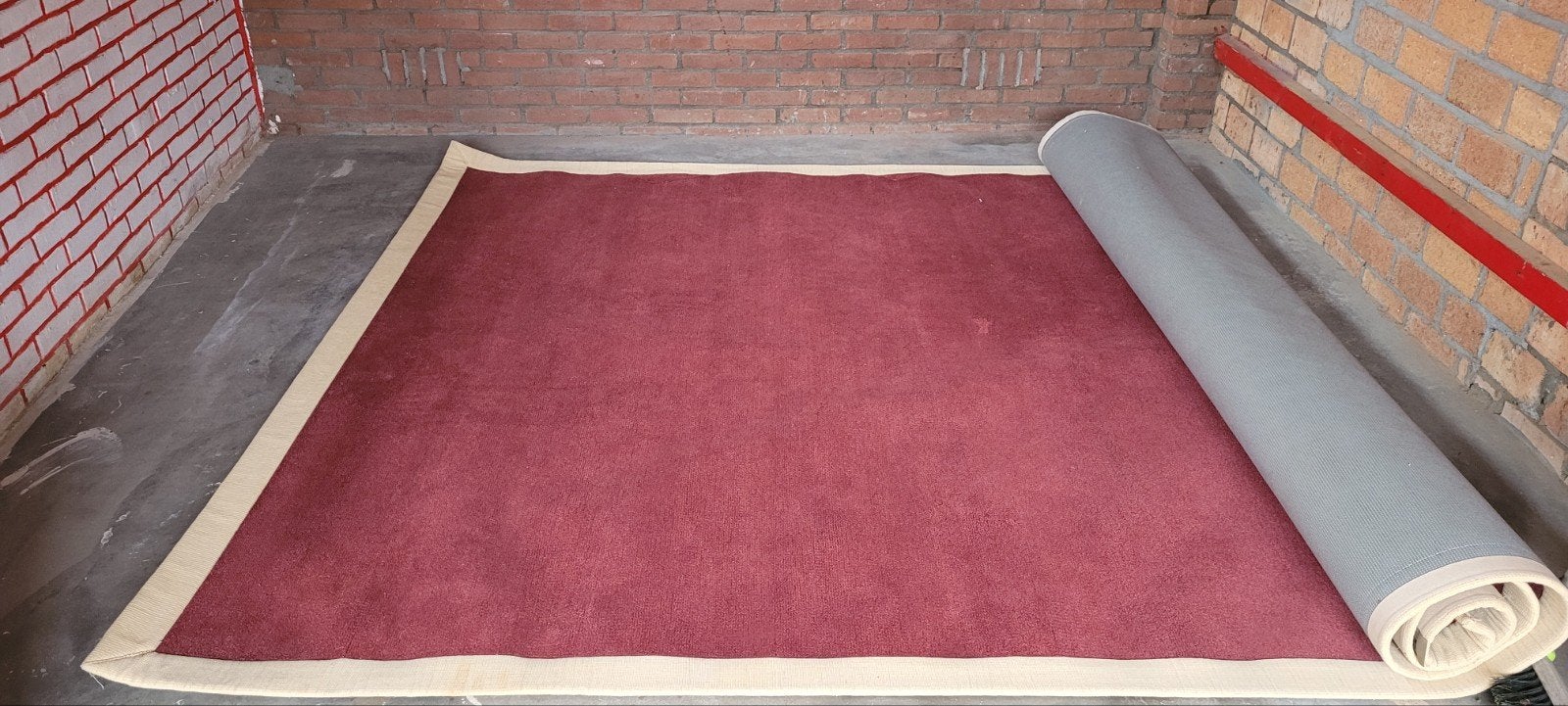 van Besouw 230x390 vloerkleed rood nieuw!, 200 cm of meer, Rechthoekig, Rood, Ophalen