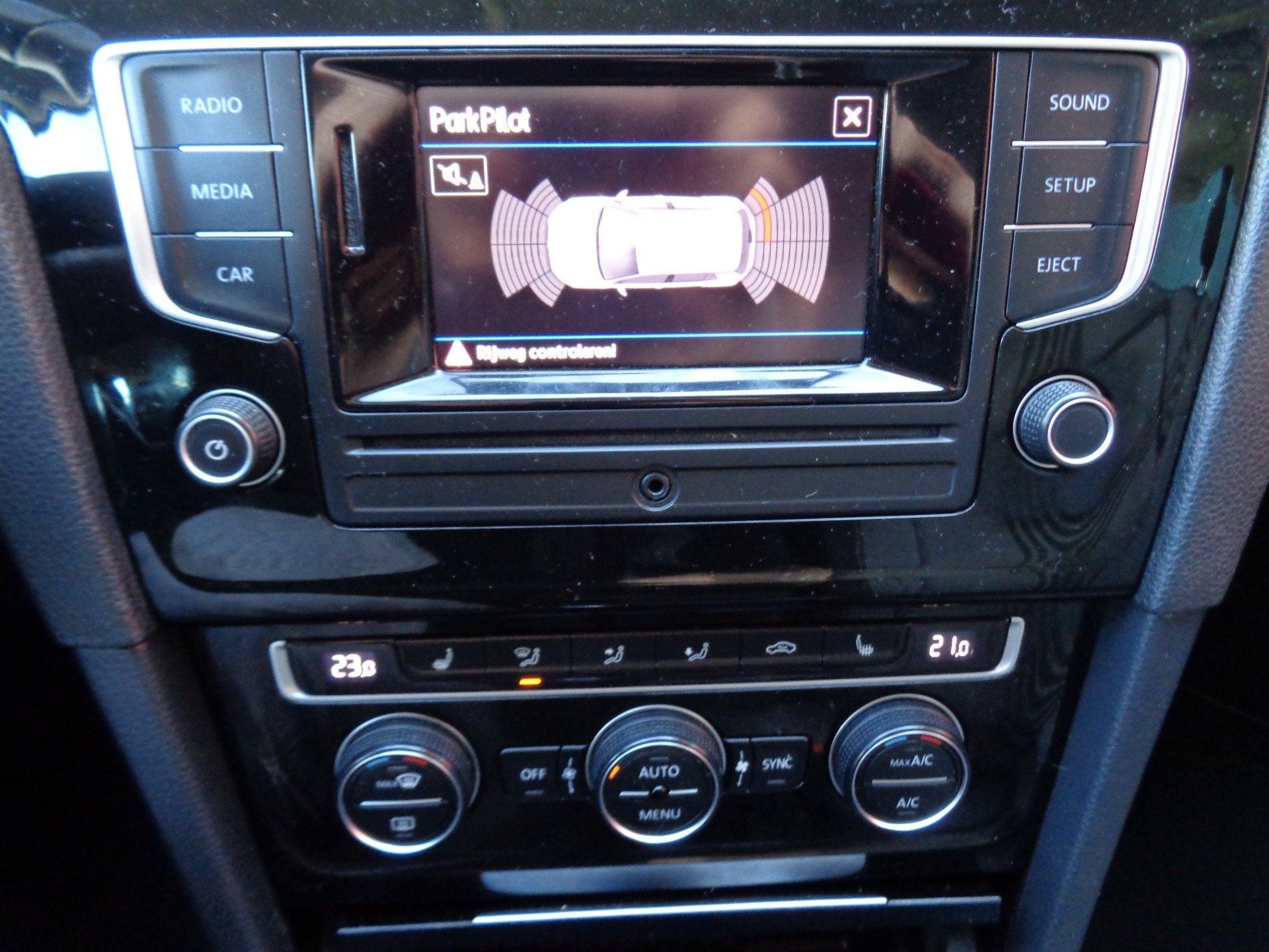 Volkswagen Golf 1.2 TSI Business Edition Connected 110PK Cli, Auto's, Voorwielaandrijving, Gebruikt, Euro 6, 4 cilinders