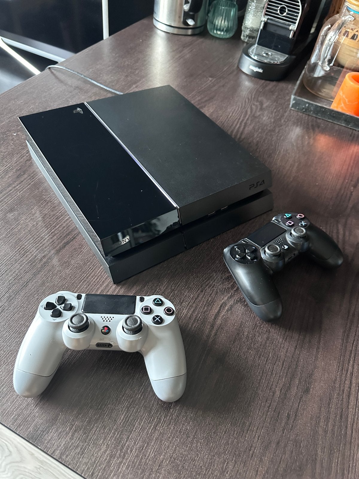 PS4 met 5 games en 2 controllers, Ophalen, Met 2 controllers, Original, 500 GB