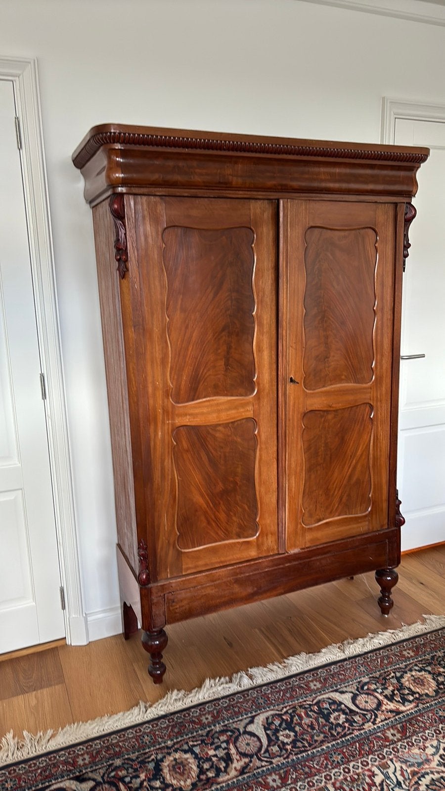 Mahoniehouten Meidenkast!, Ophalen of Verzenden