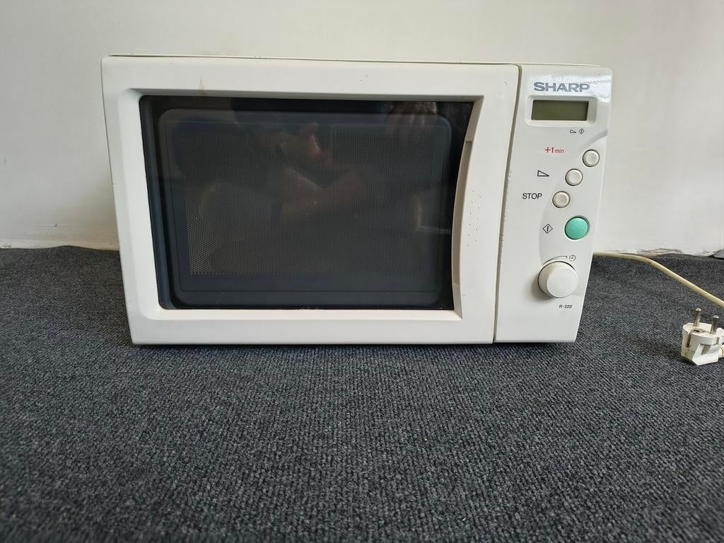 Sharp vrijstaande magnetron, Ophalen, Gebruikt
