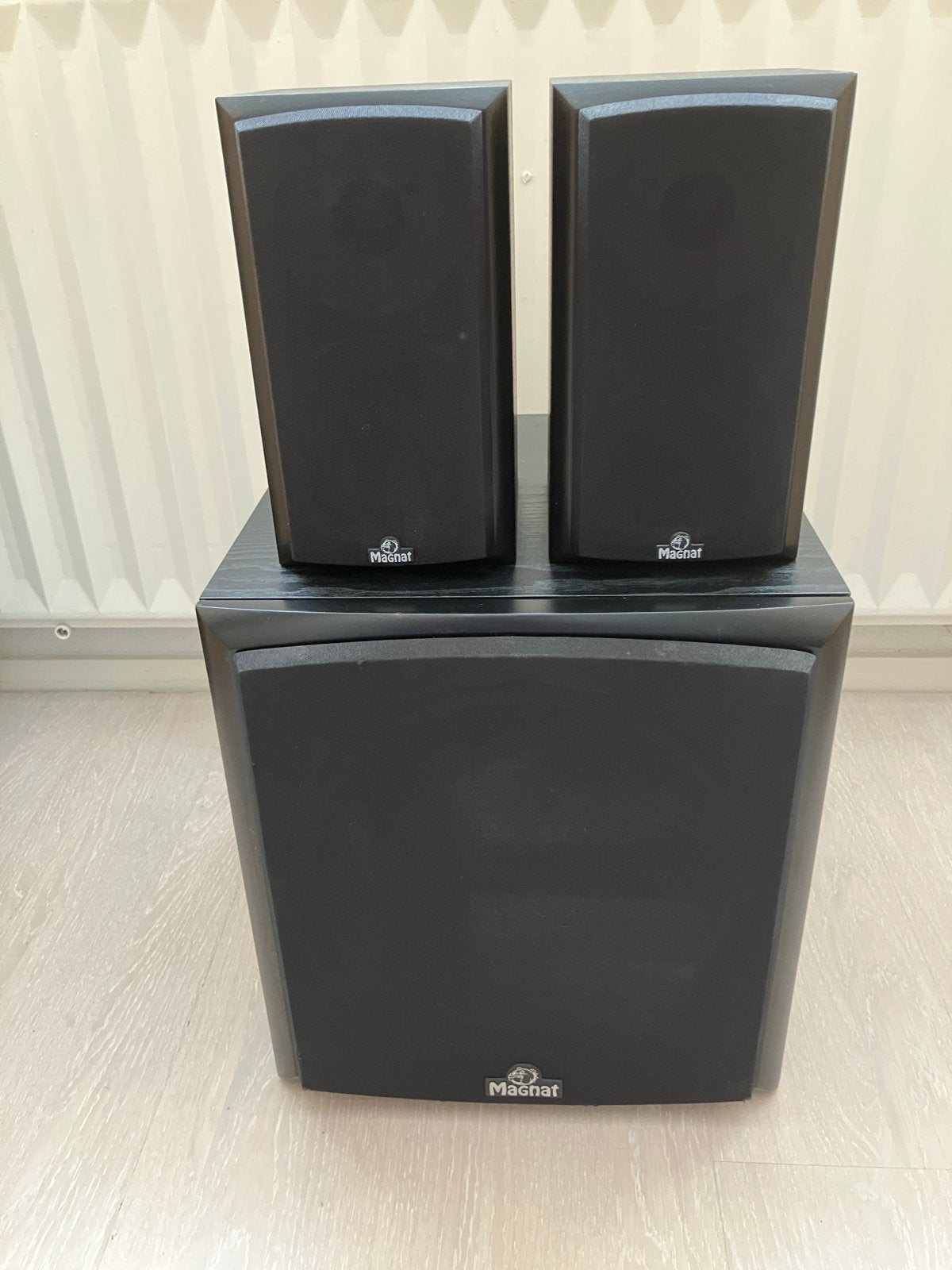 Magnat Vector Needle 11 speakerset met subwoofer, Ophalen, Gebruikt, 60 tot 120 watt, Basreflex