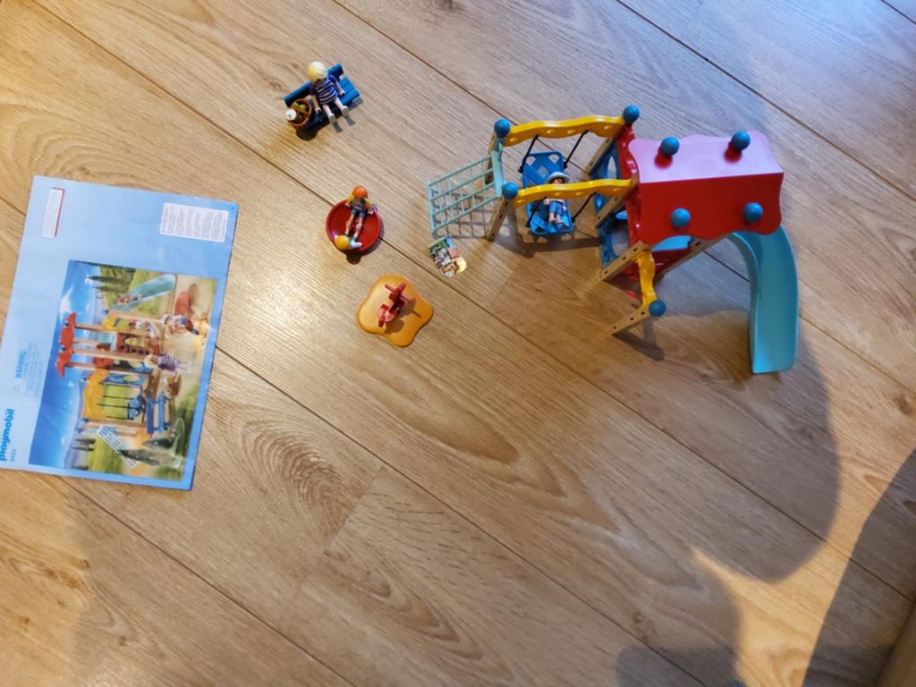 Playmobil Speeltuin met Glijbaan en Schommel 9423, Kinderen en Baby's, Speelgoed | Playmobil, Ophalen, Gebruikt