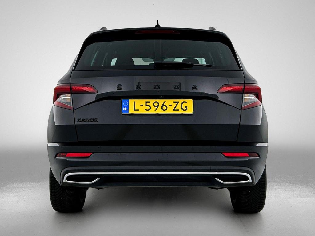 Skoda Karoq 1.5 TSI ACT Sportline Business | Stoelverw. | Ac, Auto's, Skoda, 12 maanden, Stof, Zwart, Bedrijf