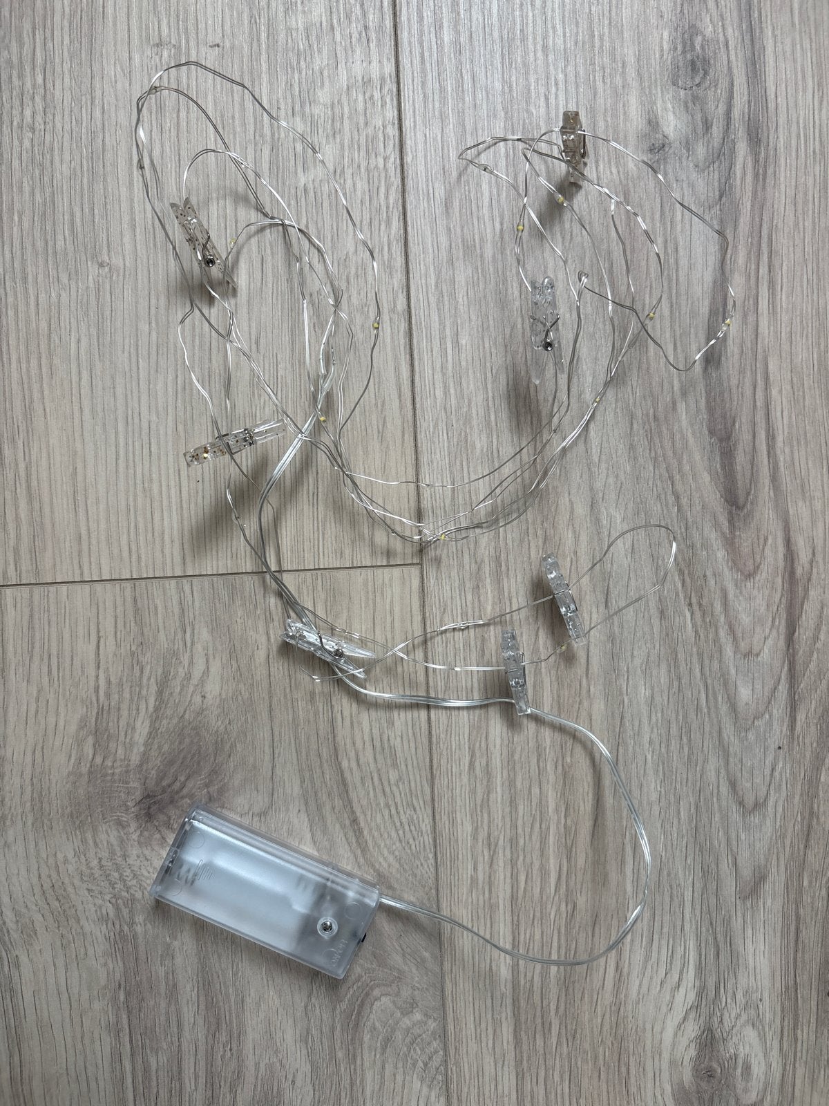 HEMA foto LED Lichtslinger met Knijpers op Batterijen, Ophalen, Zo goed als nieuw