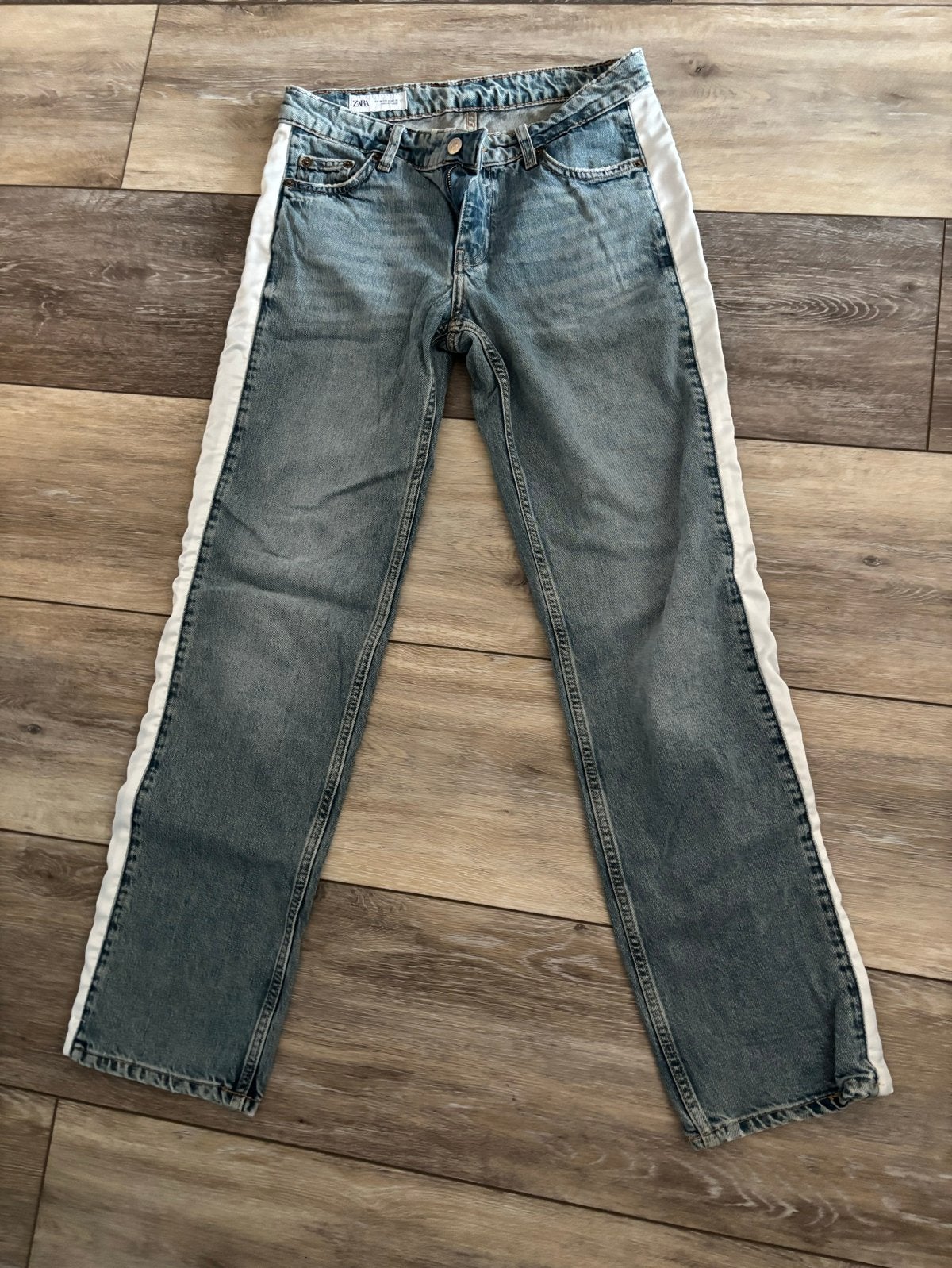 Zara Jeans met Witte Zijstreep - Maat W28/29, Ophalen of Verzenden, Zo goed als nieuw, Blauw, W28 - W29 (confectie 36)