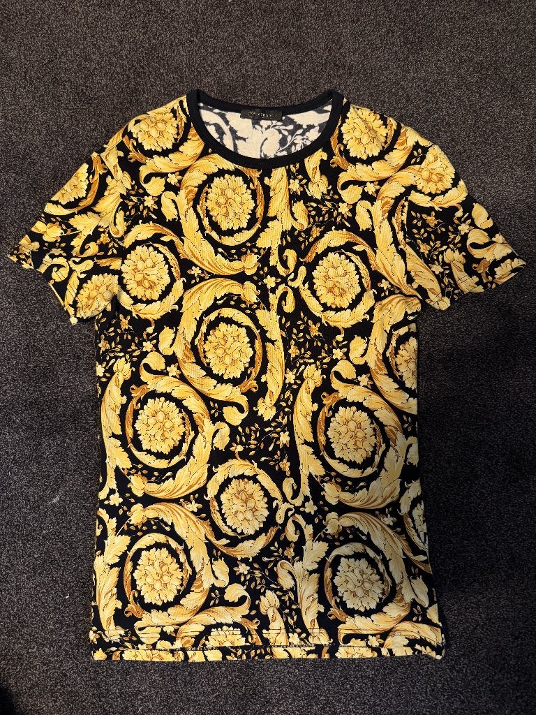 Versace sleepwear Barocco t-shirt, maatje S, Kleding | Heren, T-shirts, Overige kleuren, Nieuw, Ophalen of Verzenden, Maat 46 (S) of kleiner