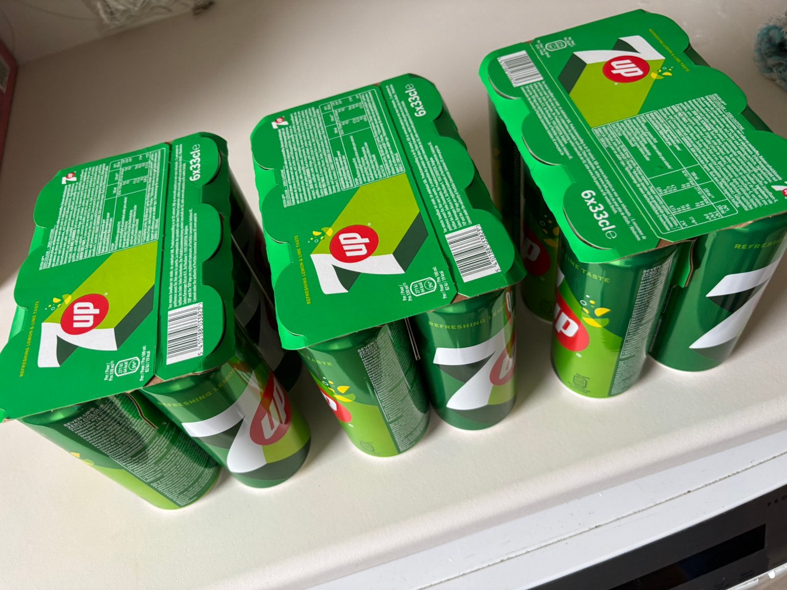 3 tray 7up over van communiefeest totaal 18 stuks, Diversen, Ophalen of Verzenden