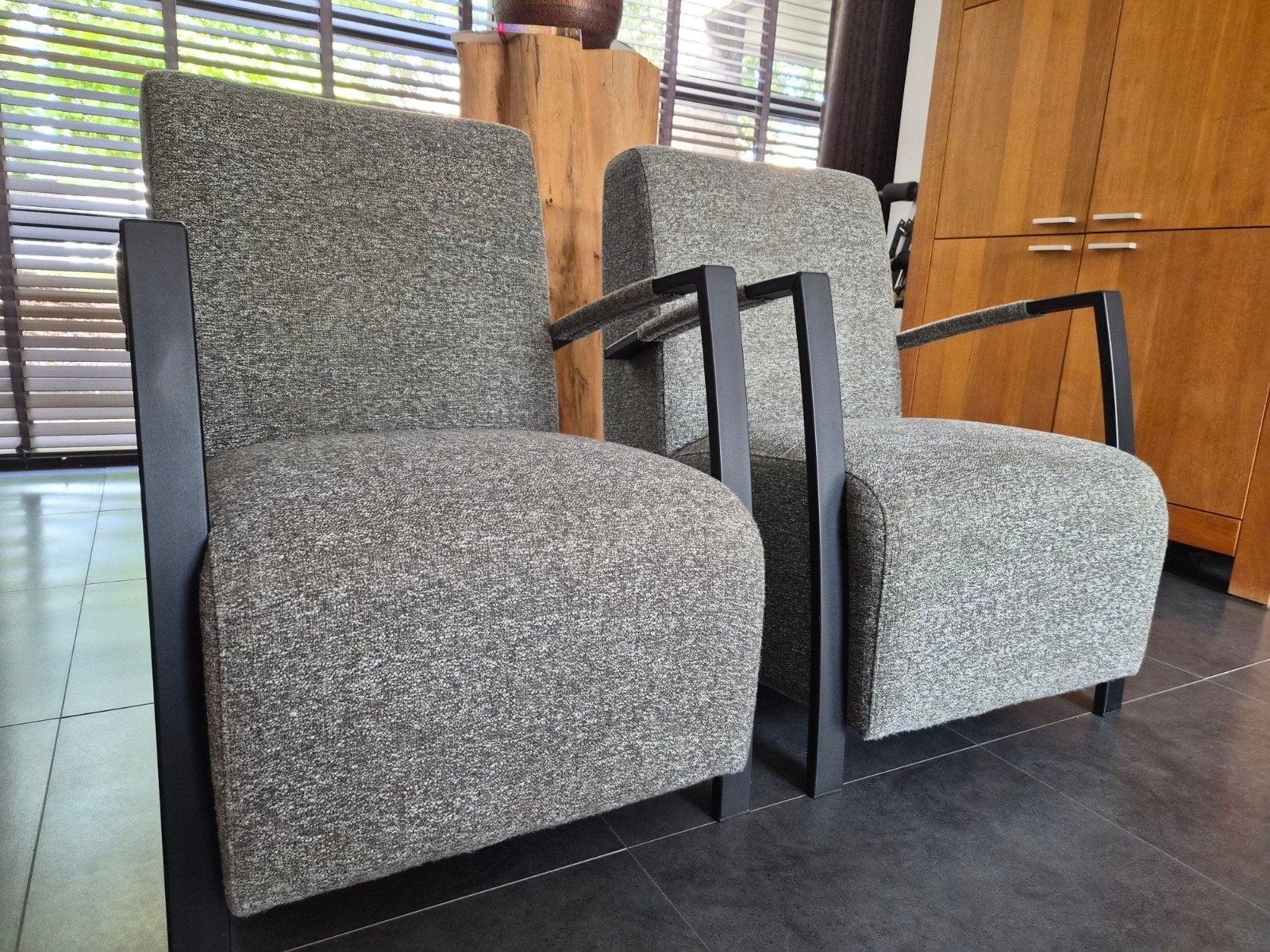 2x Design Fauteuil - Nieuwstaat - Modern, Ophalen, Modern Design, 75 tot 100 cm, Zo goed als nieuw