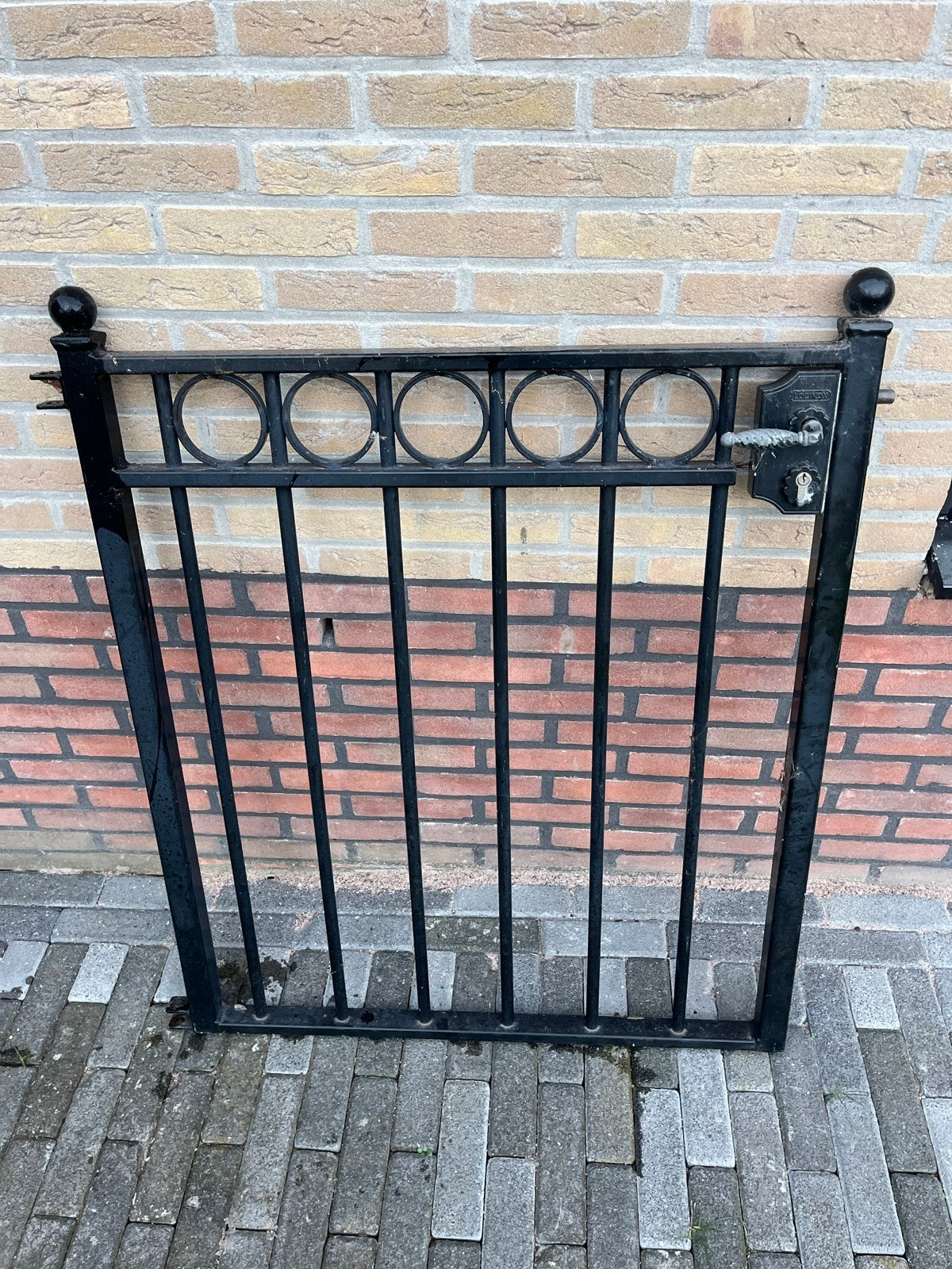 Zwart sierhekwerk met poort - diverse afmetingen, Met poort, Gebruikt, Ophalen of Verzenden, Sierhekwerk