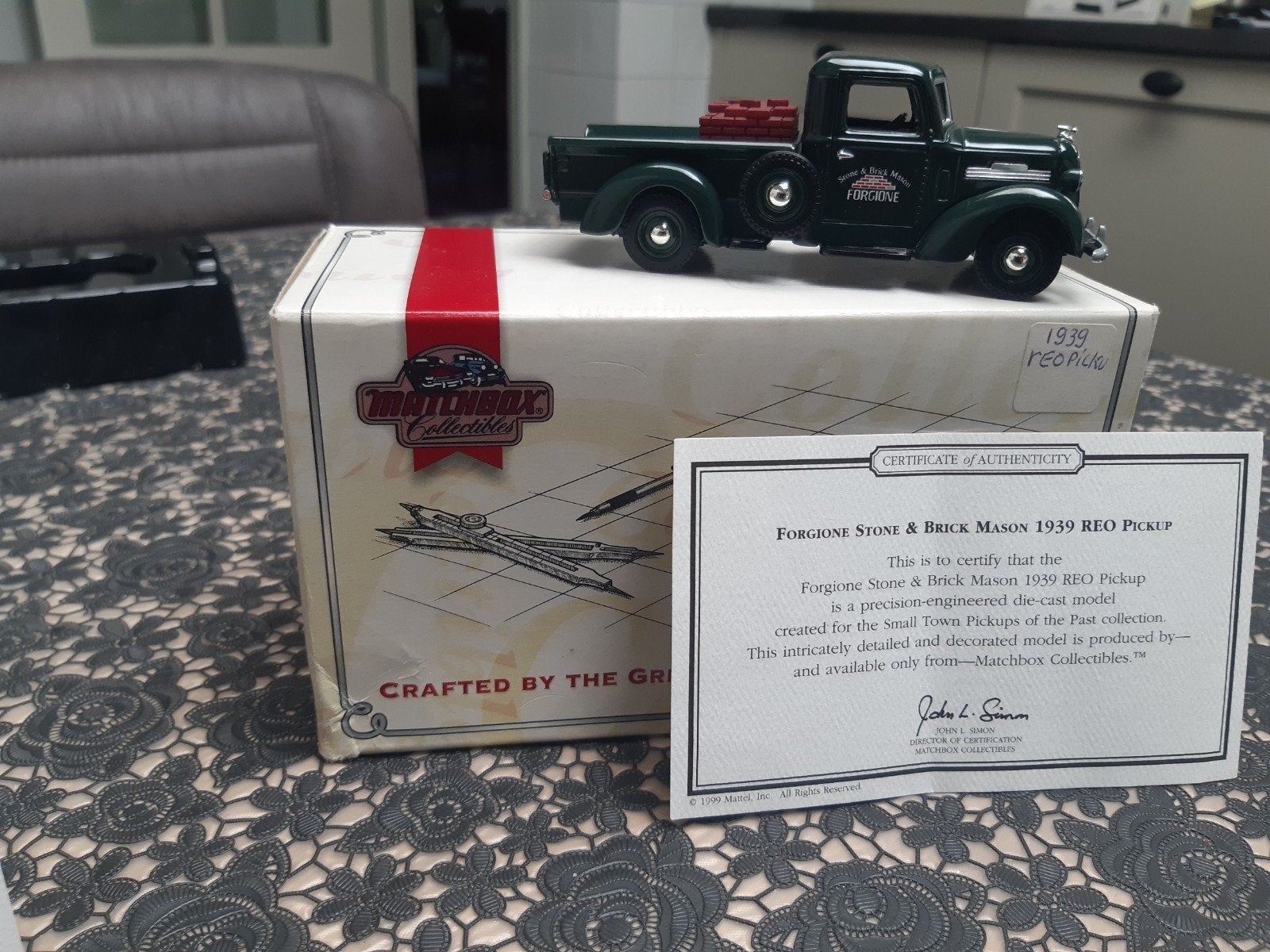Mason 1939 Reo pick up, Ophalen, Zo goed als nieuw, Auto